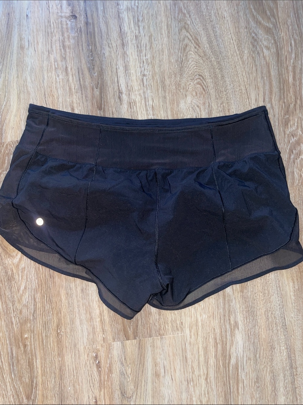 Lululemon Athletica Black Women's Athletic Shorts with Mesh Overlay